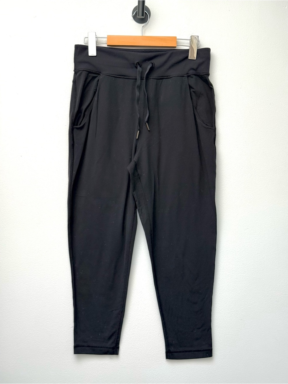 Lululemon Drawstring Pockets Athleisure Lounge Travel Tapered Leg Pants 4